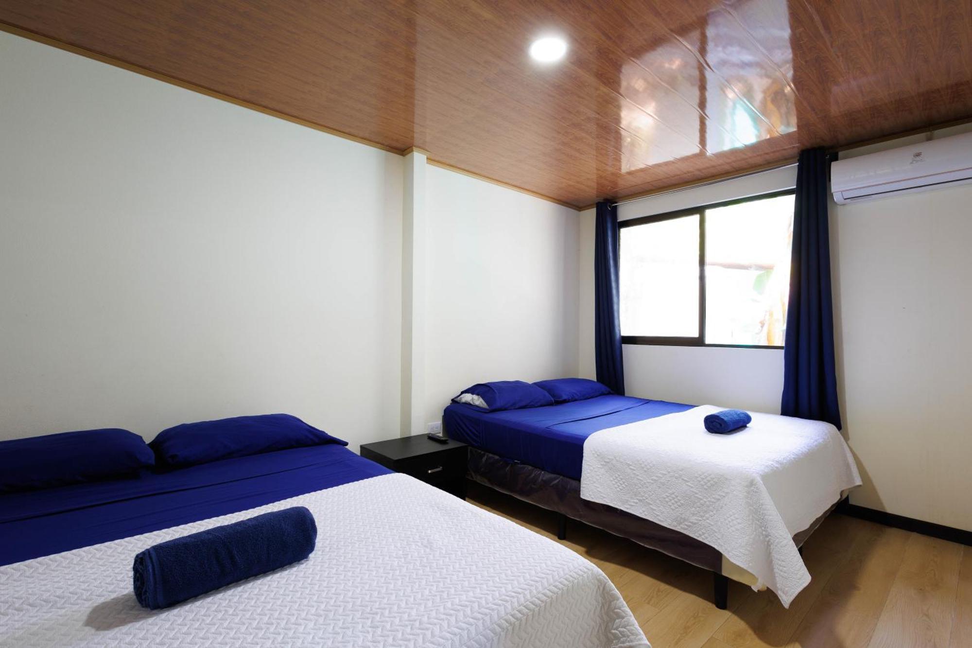 Bambutel Cocles Hotel Puerto Viejo de Talamanca Buitenkant foto